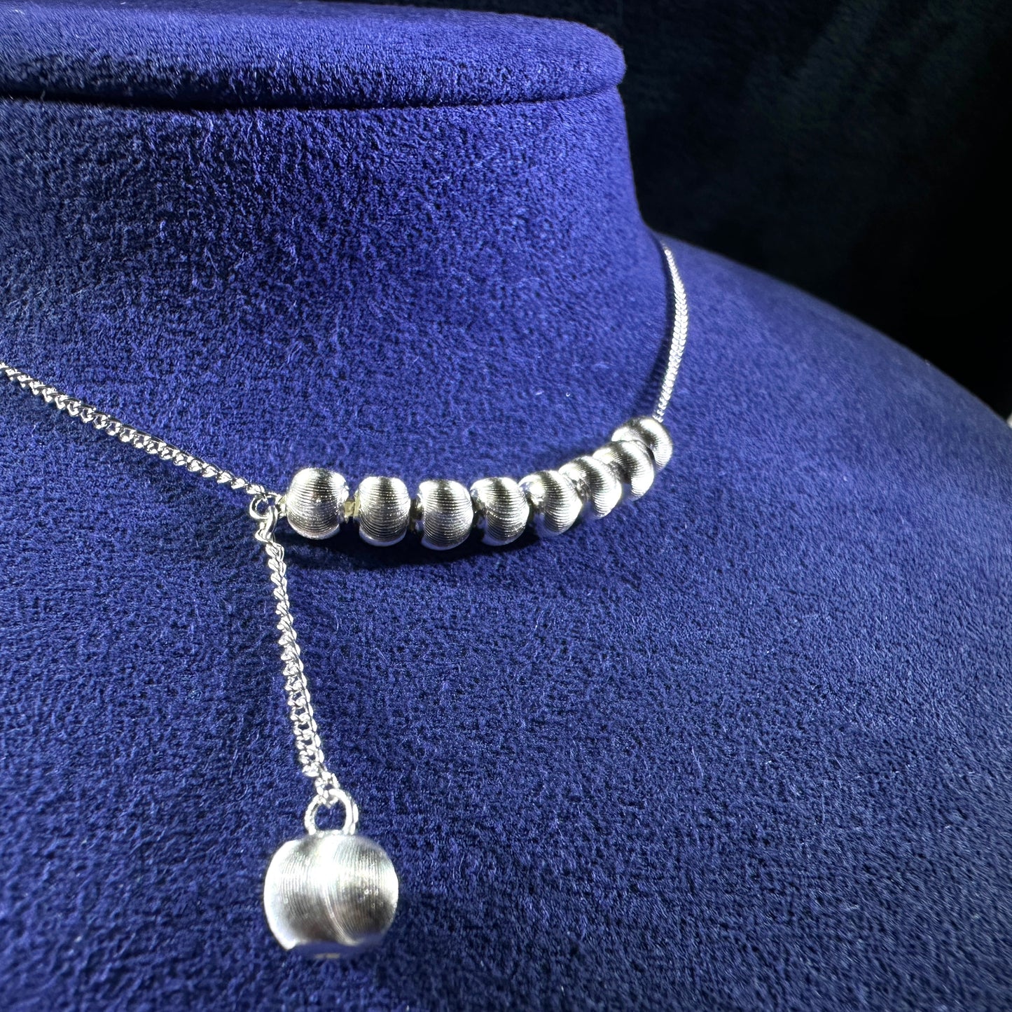 999 Pure Silver 8 Plus 1 Cat Eye Ball Necklace | DXAGNK2602034
