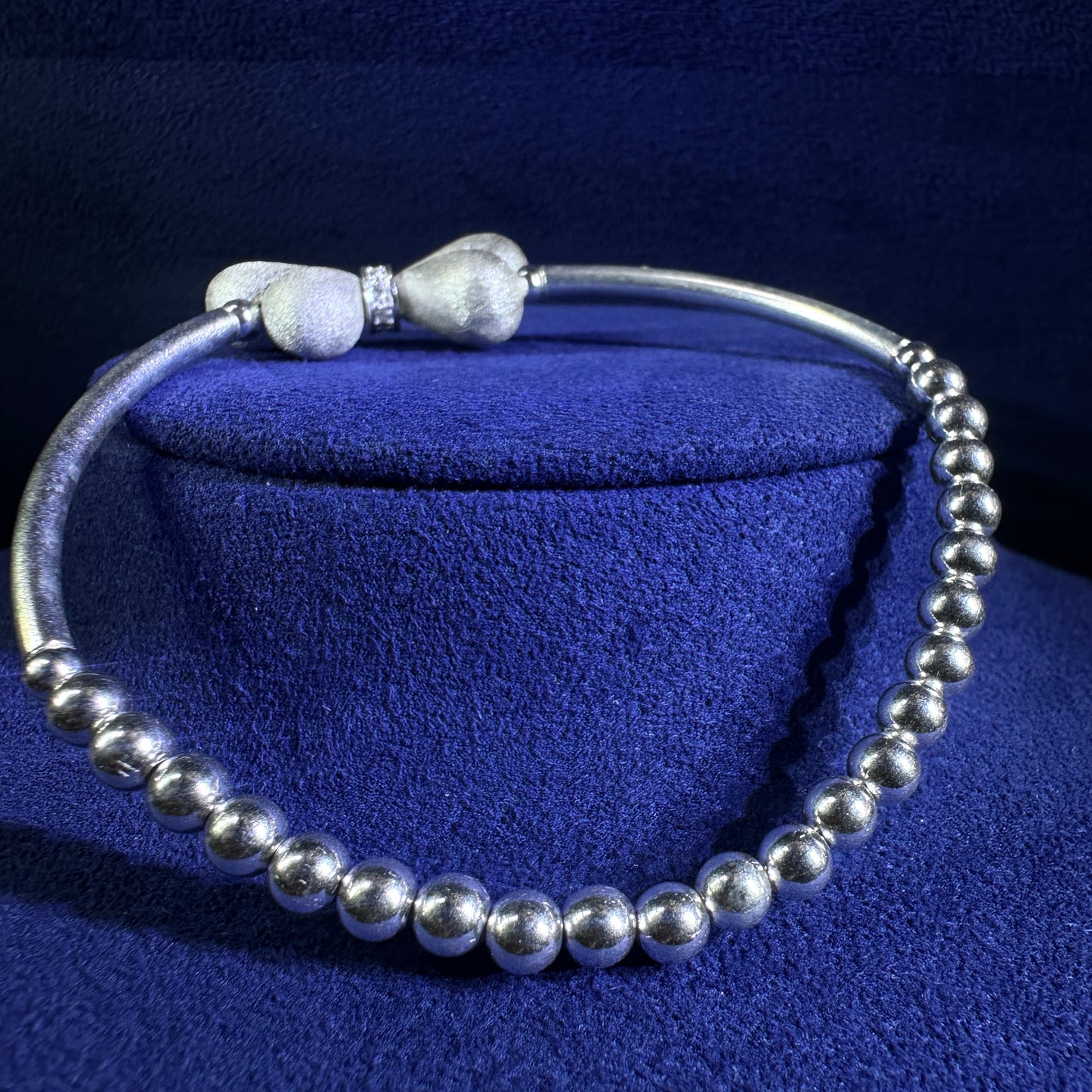 999 Pure Silver PiTao Ribbon A-B Beaded Stretchable Bracelet | DXAGBB2603008