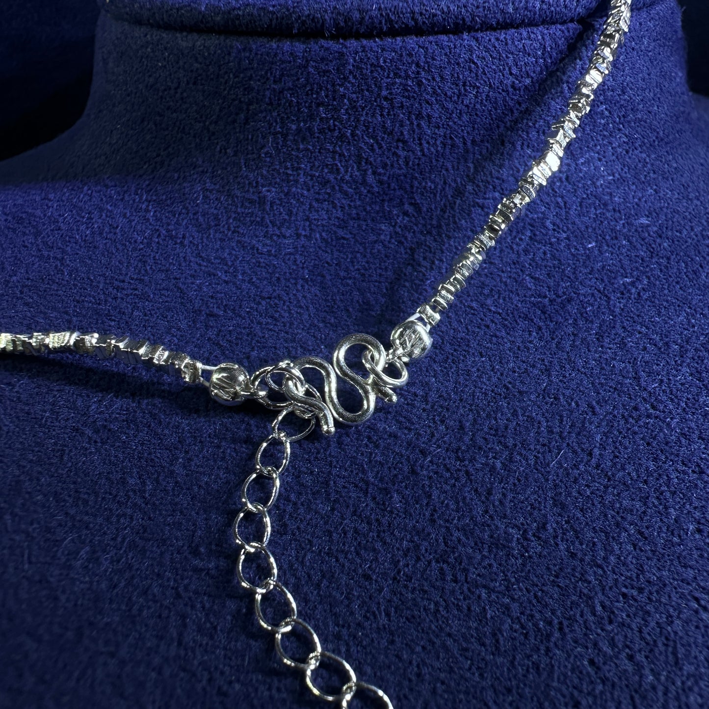 999 Pure Silver Pieces Of Taels With Sole Russ Bead Necklace | DXAGNK2603009
