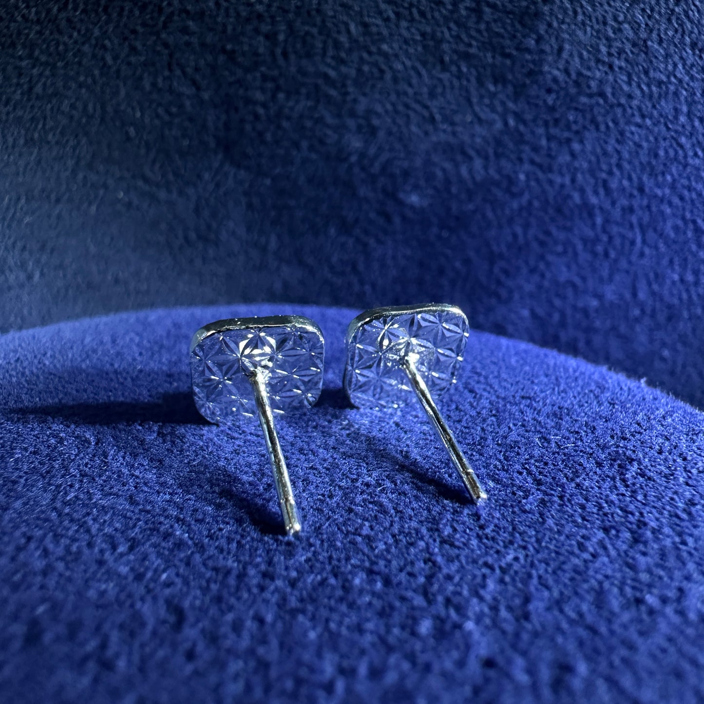 999 Pure Silver Simply Square Crushed Eyes Earring Earstuds | DXAGER2511004