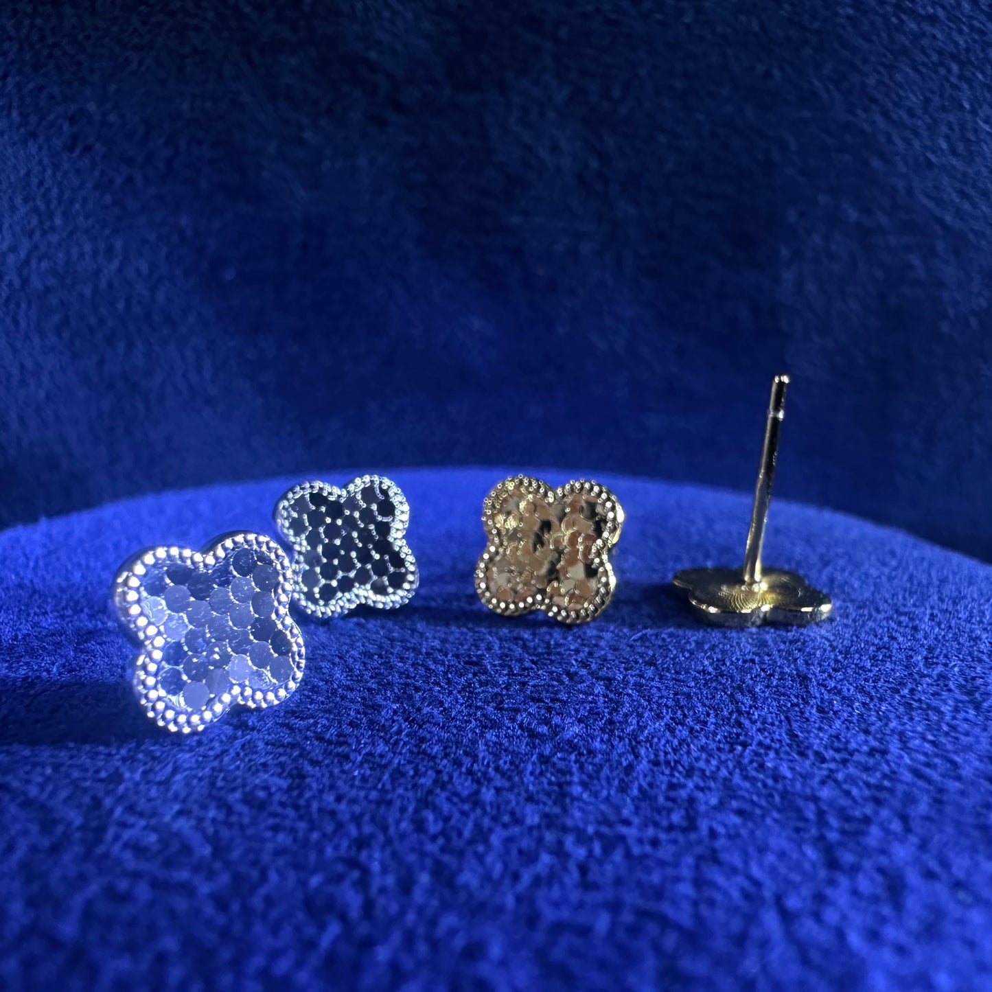 999 Pure Silver Crushed Ice Four Leaf Earring Ear Studs | DXAGER2604033 | DXAGER2604034